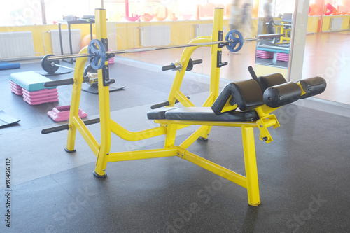 Gym apparatus in a gym hall