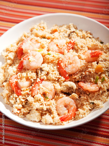 Couscous with shrimps and dried apricots