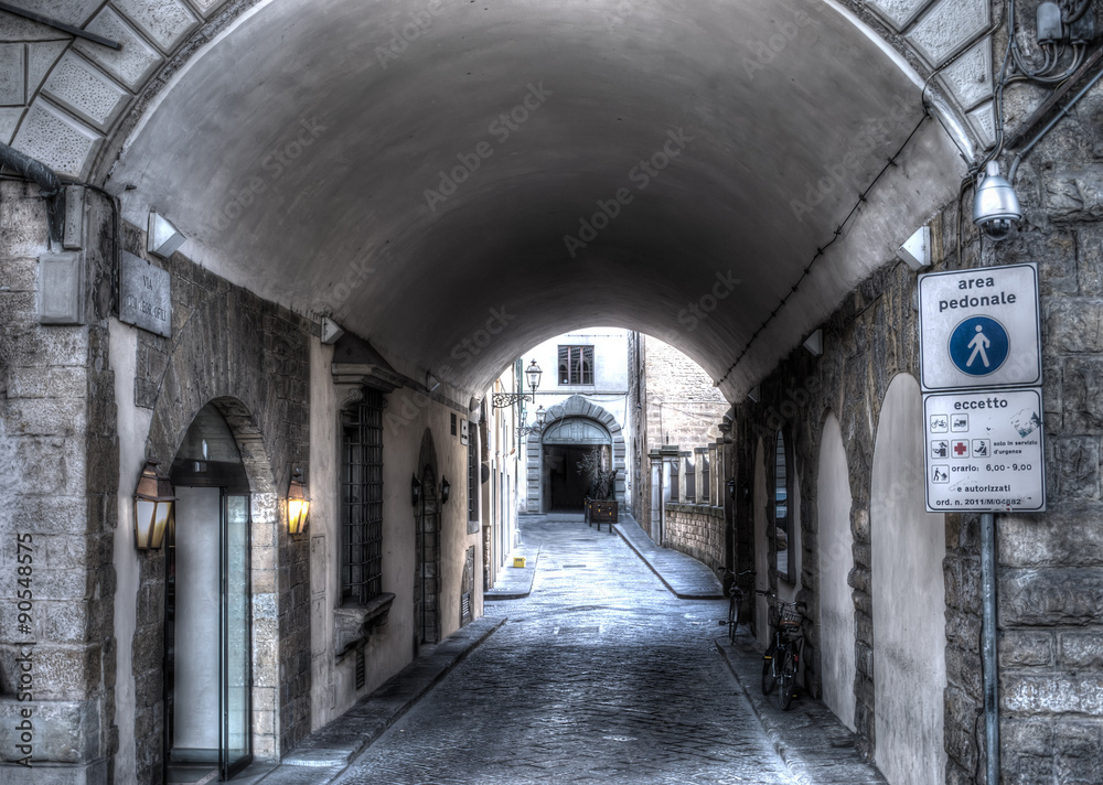 Obraz premium underpass in via dei georgofili