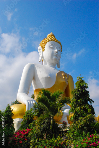Big Buddha statue photo
