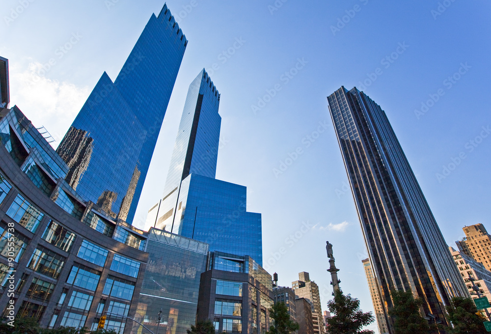 Obraz premium USA, Nowy Jork, Manhattan, budynki Columbus Circus