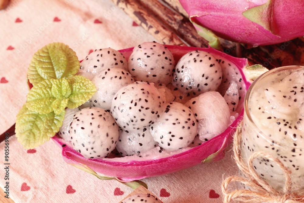 Obraz premium Dragron fruit, fresh, juicy and smoothie delicious.