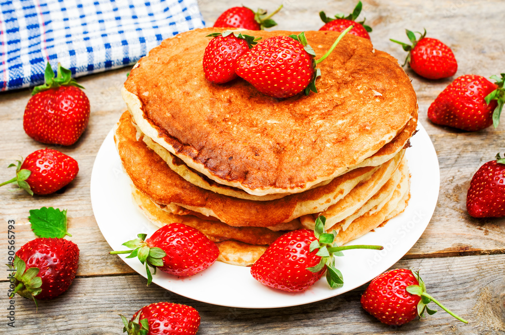 pancakes with fresh berries pancakes with fresh berries