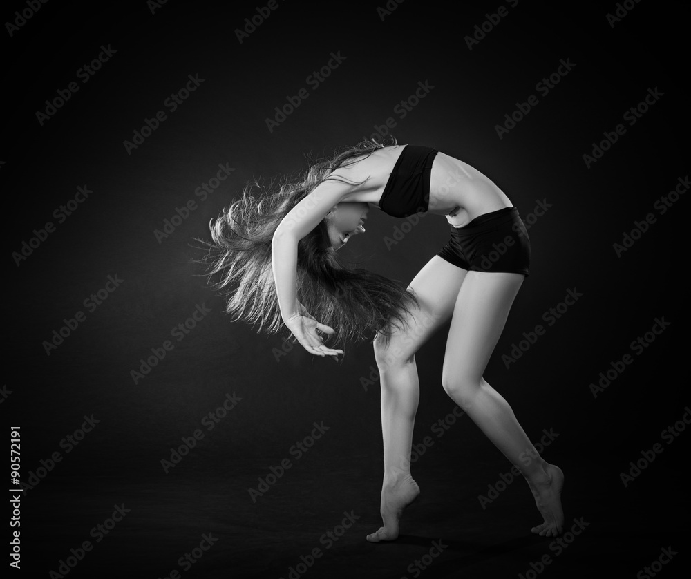 Obraz premium beautiful dancer dancing dance ballet contemporary style