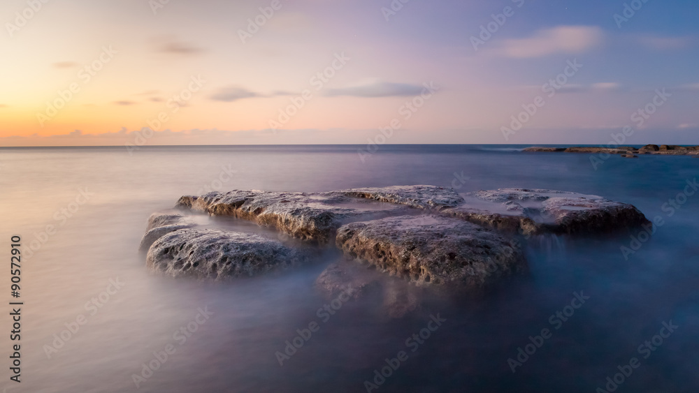 Fototapeta premium Long exposure waterscape and rock