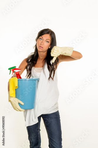 Hausfrau   rgert sich   ber putzen