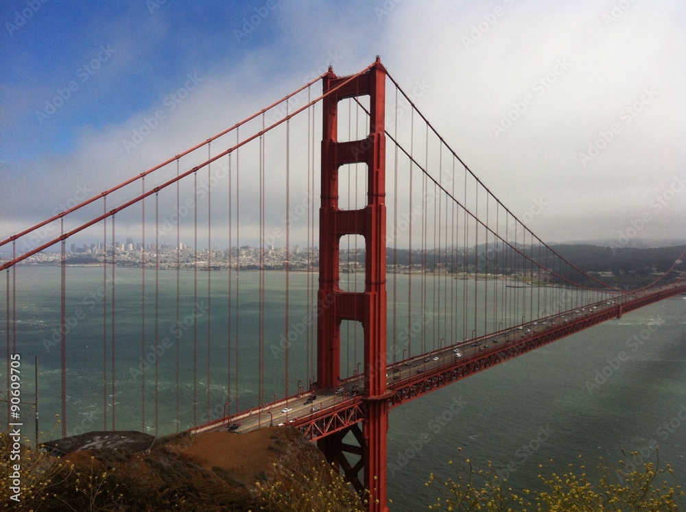 Fototapeta premium Golden Gate bridge in San Francisco
