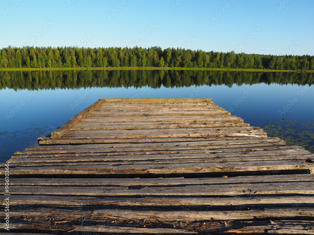 Fototapeta premium Pier on the river