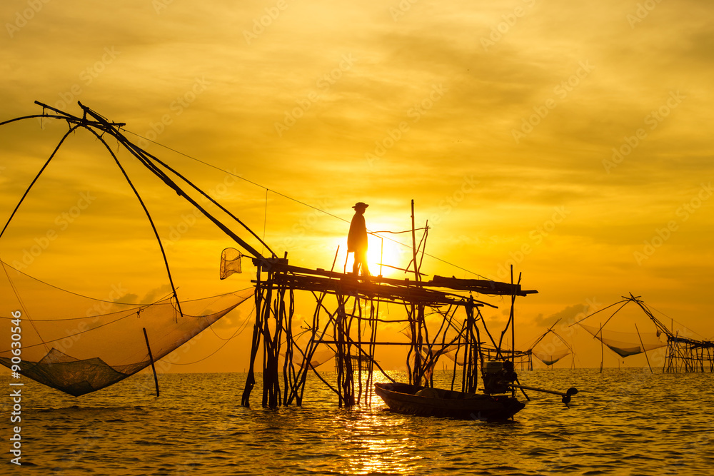 Fishermen are using nets get fish