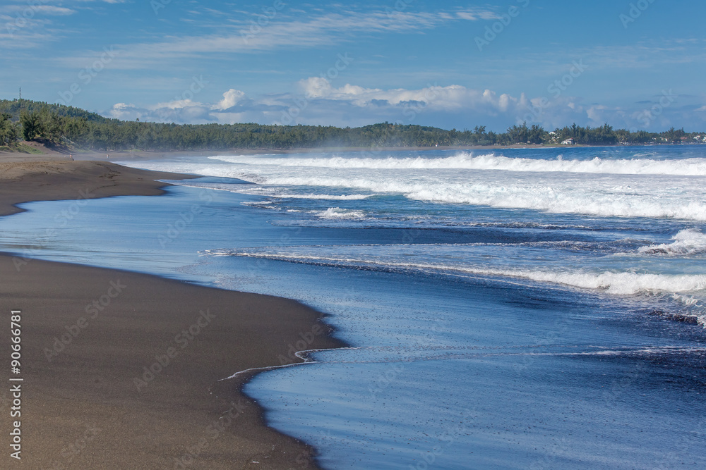 Obraz premium plage de l'Etang-Salé-les-Bains, île de la Réunion 