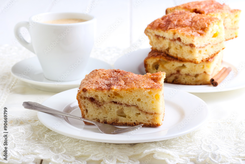 Cinnamon sour cream coffee cake