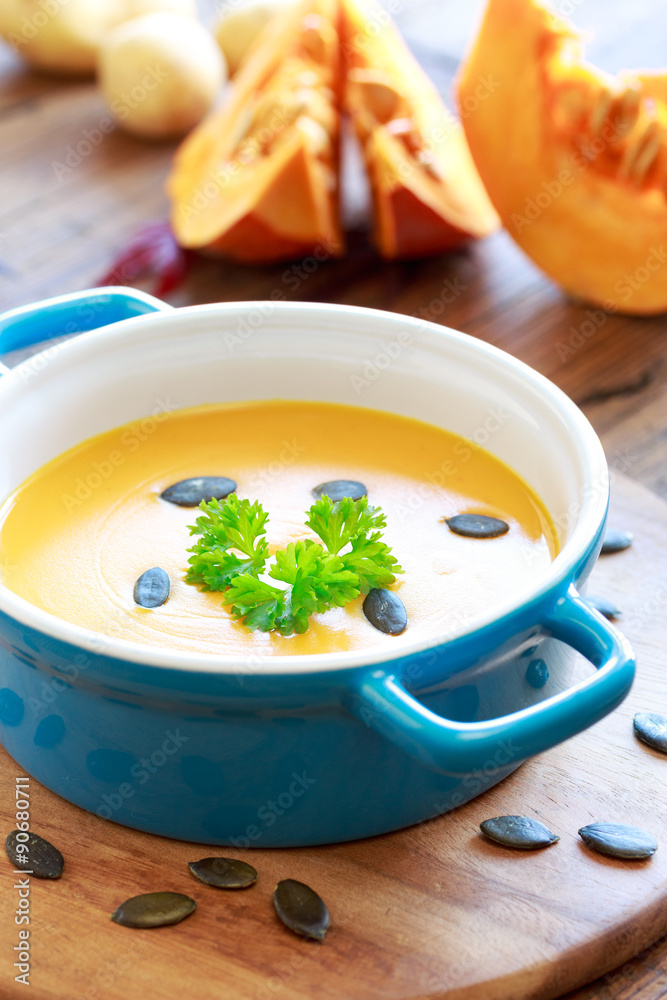 leckere Kürbiscremesuppe leckere Kürbiscremesuppe