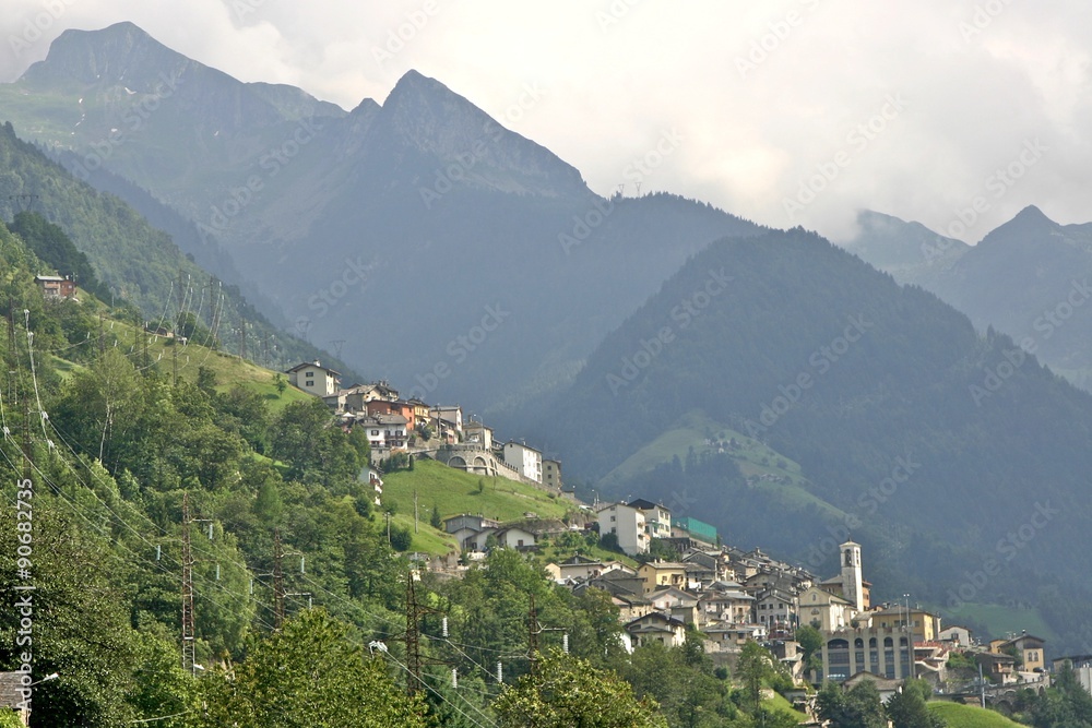Fototapeta premium Albaredo Per San Marco - Lombardia