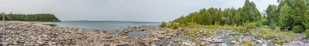 Obraz premium Rocky Beach at Bruce Peninsula National Park Ontario Canada