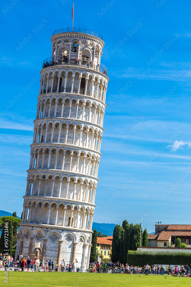 Leaning tower in Pisa
