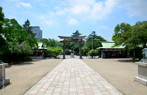 Toyotomi Hideyoshi statue at Hokoku Shrine in Osaka Castle Park