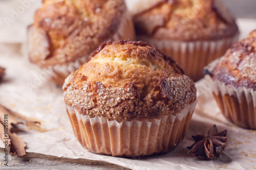 Sugar muffins with anise