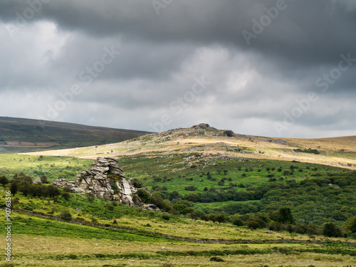 Photo Rugged moorland landscape, Dartmoor, Devon, UK.
