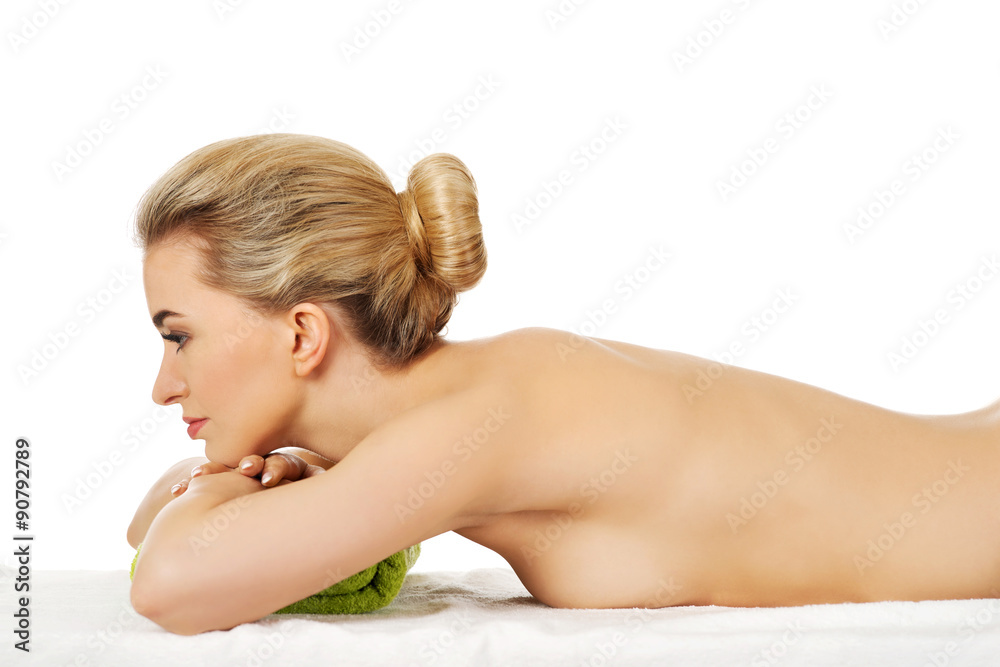 Obraz premium Young relaxed woman in spa.