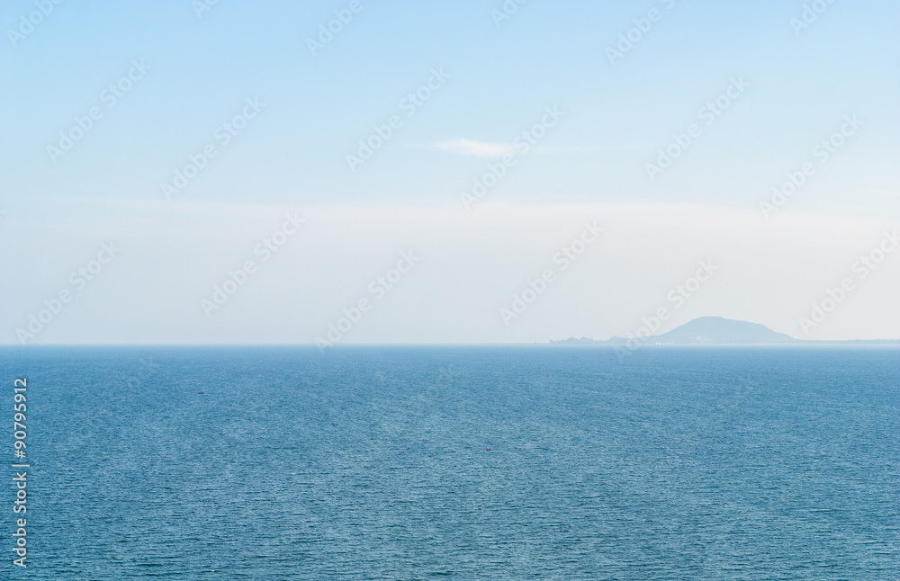 Fototapeta premium Blue sea