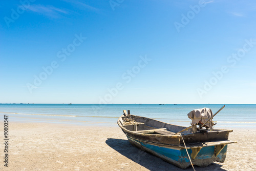 Hua hin Beach  and boat © marchsirawit