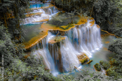 Fototapeta Naklejka Na Ścianę i Meble -  Huay Mae Kamin Waterfall National Park, Kanchanaburi, Thailand