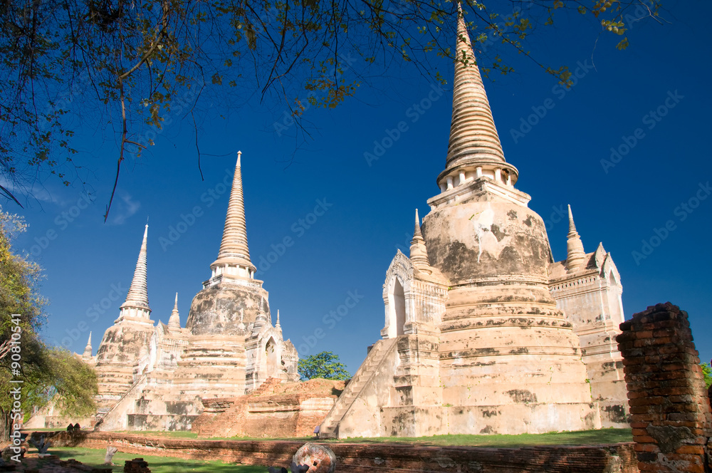 Phra Nakhon Si Ayutthaya, Ayutthaya city is the capital of Ayutthaya province in Thailand. Located in the valley of the Chao Phraya River, the city was founded in 1350 by King U Thong.