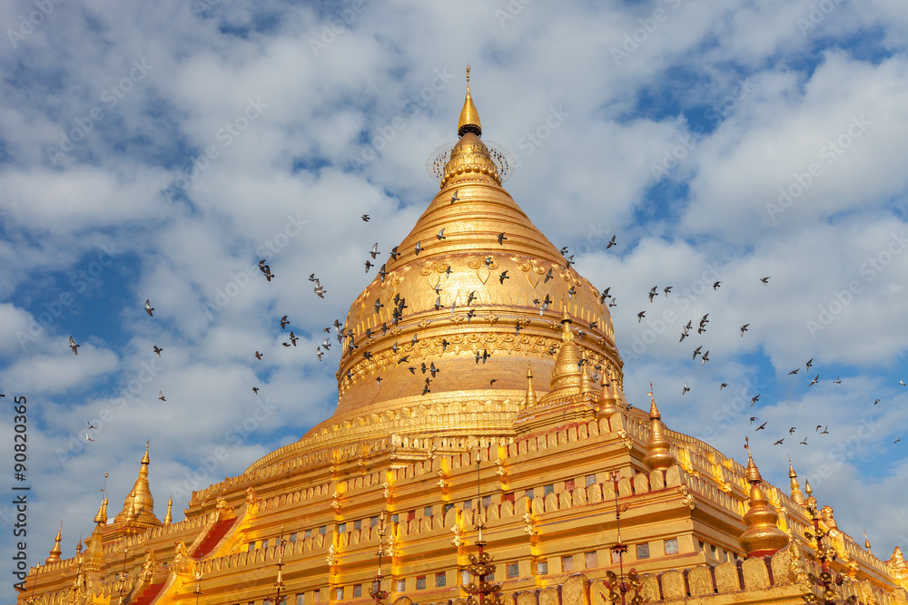 Fototapeta premium Pagoda shwedagon
