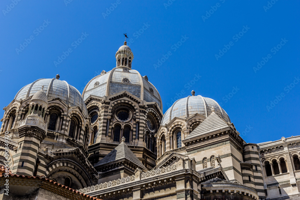 Fototapeta premium Cathédrale Sainte-Marie-Majeure de Marseille