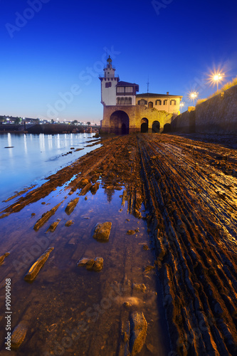 Arriluze lighthouse in Getxo photo