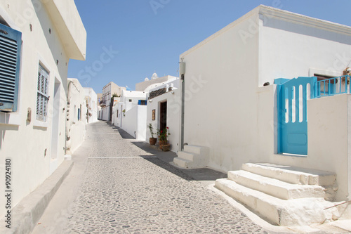 861 - gates and streets of Santorini