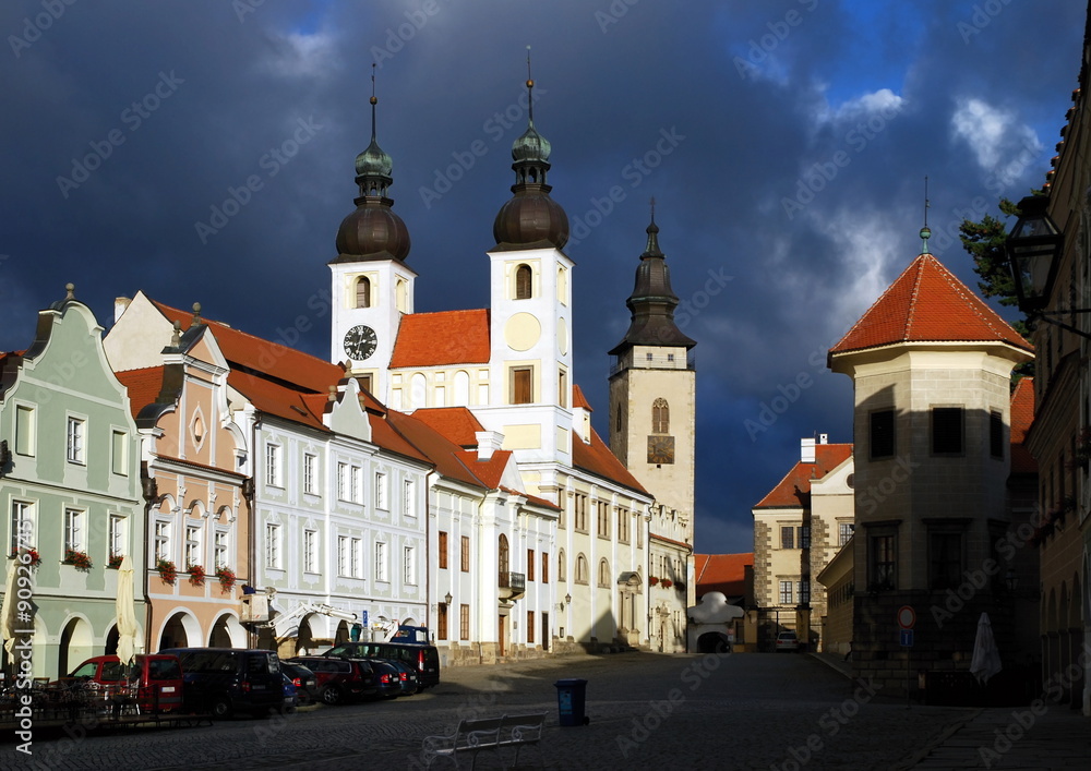 Fototapeta premium overcast summer morning in Telc