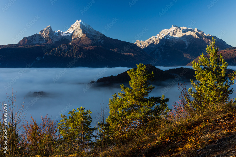 Fototapeta premium Herbstliches Gebirge