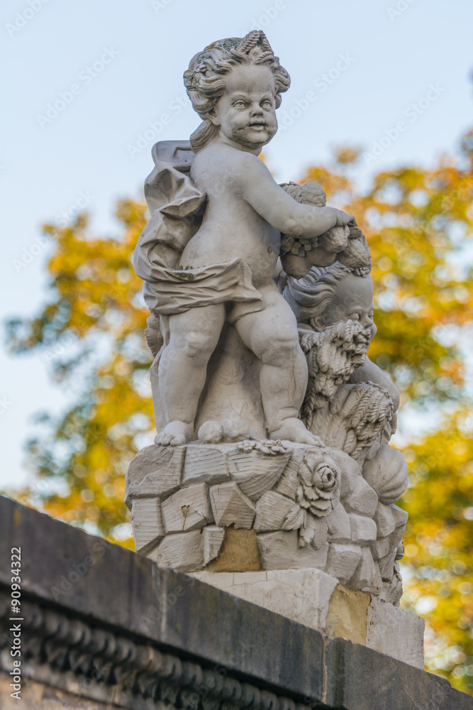 Herbstliches Bamberg mit Figur am Domberg