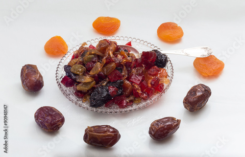 Fotografi Dried fruit jam with dates, apricots