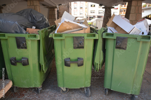 contenedores de basura