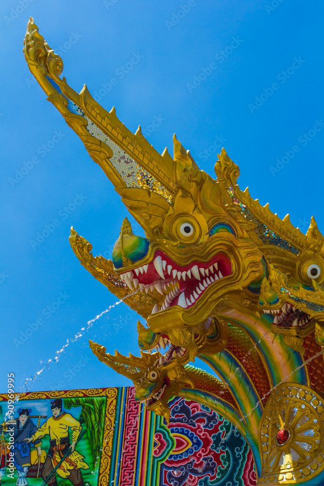 Fototapeta premium The Big Naga snake guarding Thai temple