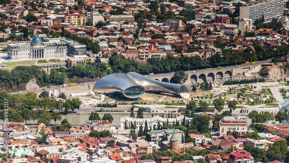 Fototapeta premium Beautiful panoramic view of Tbilisi at sunset