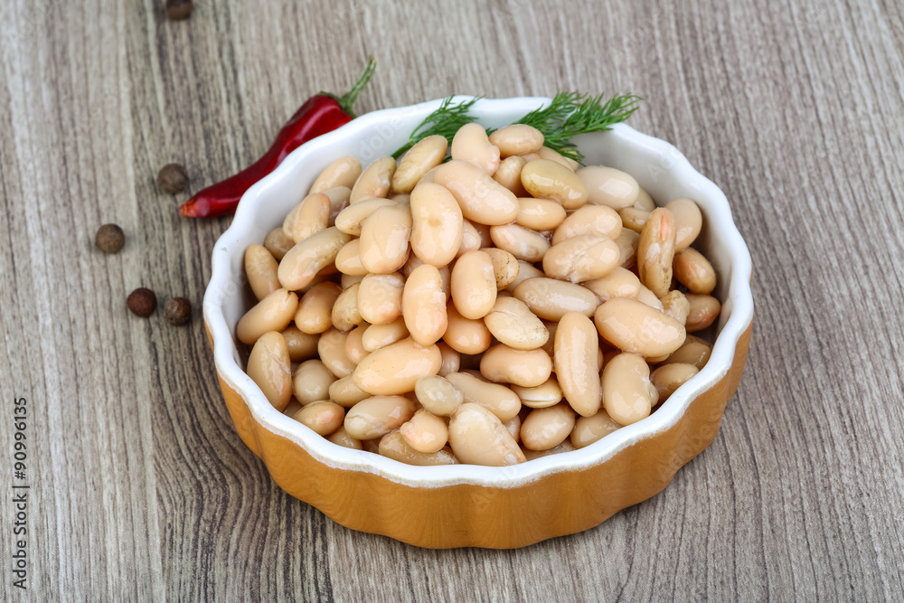 Canned white beans Canned white beans