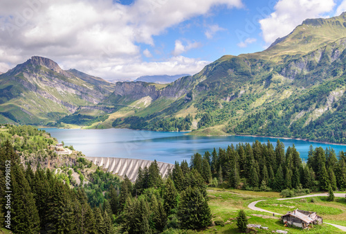 Barrage de Roselend en Savoie photo