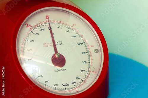 Old red weight scale
