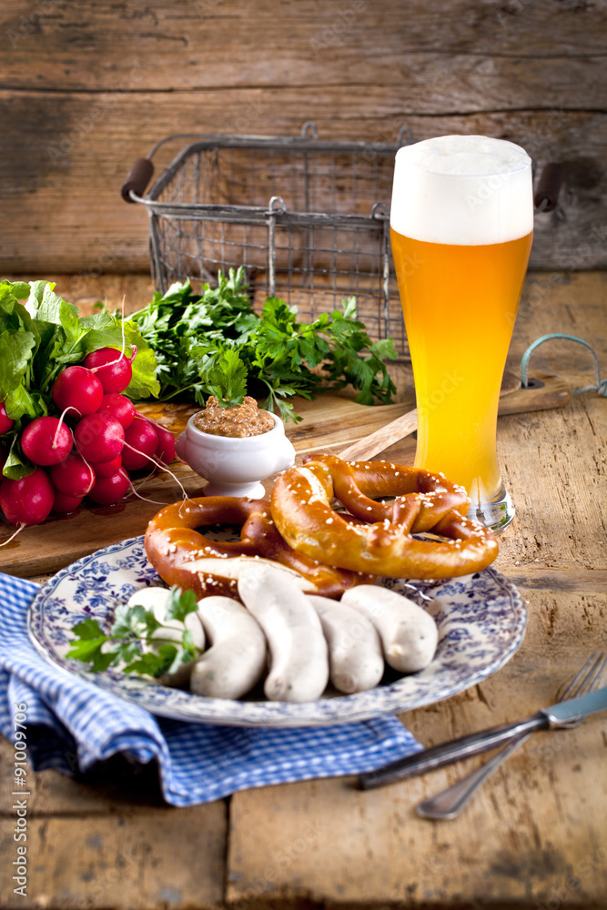 Wunschmotiv: Oktoberfest weißwurste mit breze und bier #91009706
