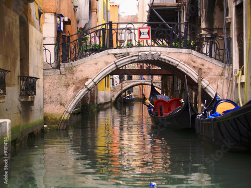 Small bridge in Venice © ivanmateev
