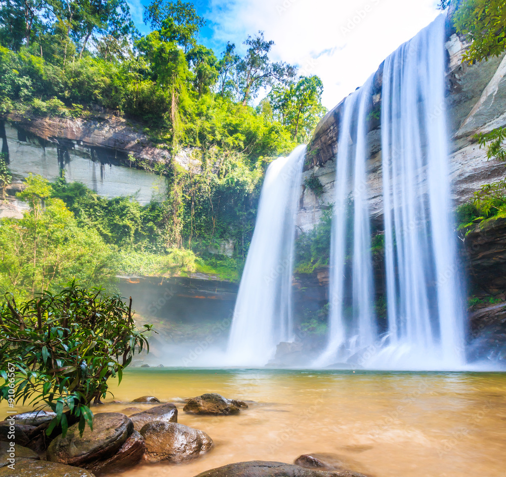 Obraz premium Huai Luang waterfall in Ubon Ratchathani province of Thailand
