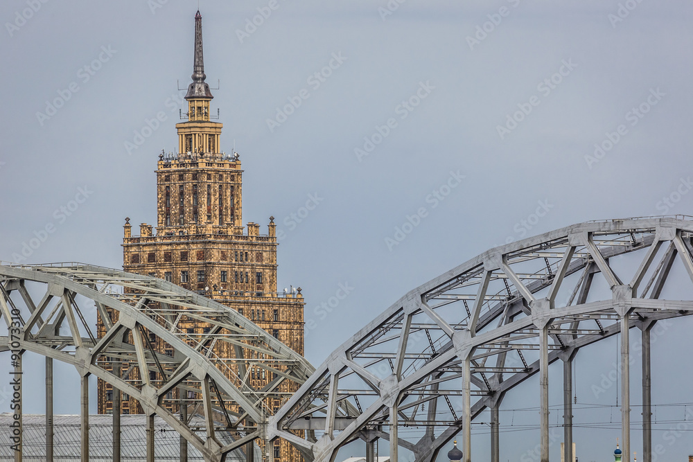 Obraz premium Railway Bridge and River Daugava, Riga, Latvia