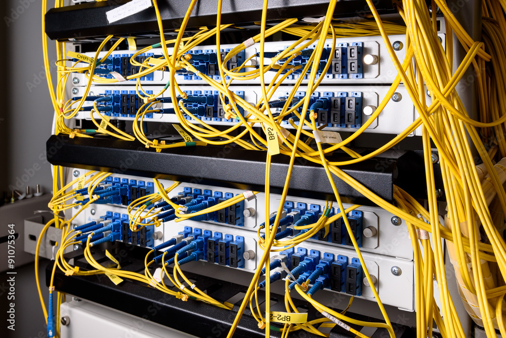 Fiber optic connecting on core network swtich Fiber optic connecting on core network swtich