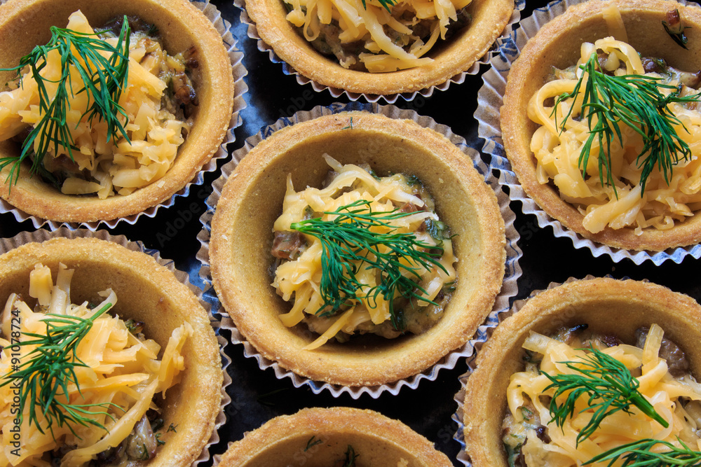 tartlets with cheese sauce