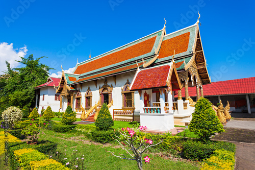 Fototapeta Naklejka Na Ścianę i Meble -  Wat Chiang Man