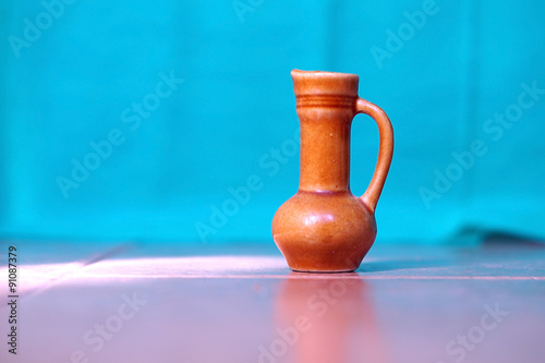 Brown pitcher photo