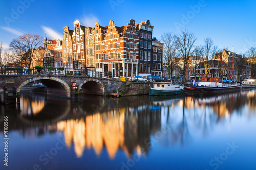 Beautiful image of the UNESCO world heritage canals the 'Brouwersgracht' en 'Prinsengracht (Prince's canal)' in Amsterdam, the Netherlands